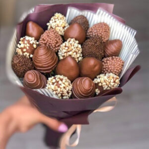 Choco berry bouquet